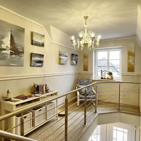 Ostseebrise-im-ferienhaus-flair-am-meer *