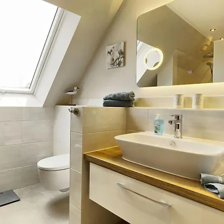 Appartement Ostseebrise-im-ferienhaus-flair-am-meer Zingst